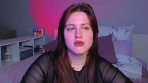 Sarah online show from July 2026 10:55:01 PM