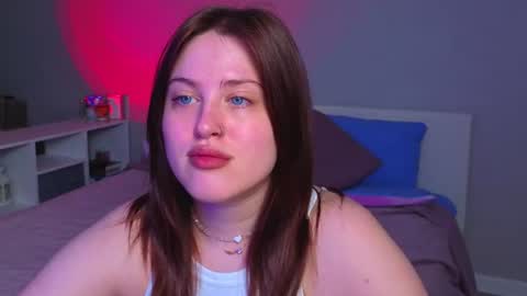 Sarah online show from July 2026 10:35:02 PM