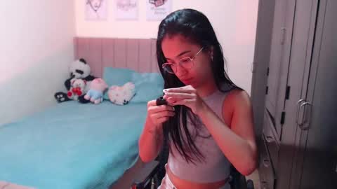 Sarah online show from December 2024 07:28:02 PM