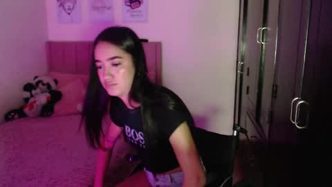 Sarah online show from January 2025 06:47:01 PM