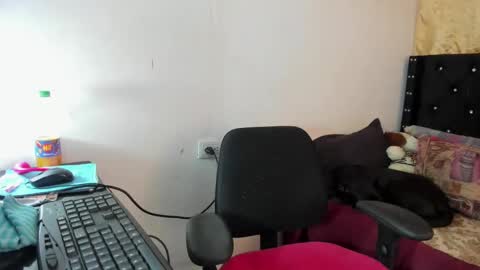 Sarah online show from September 2025 05:29:02 PM