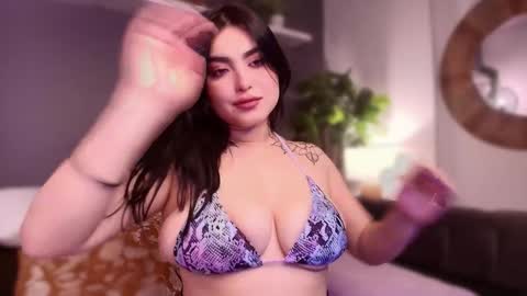   online show from January 2025 03:40:01 AM