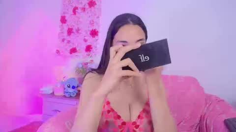 sarahajhoness online show from March 2026 02:42:01 PM