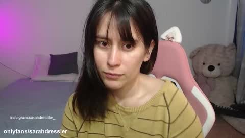 sarahdressler online show from October 2025 07:58:02 PM