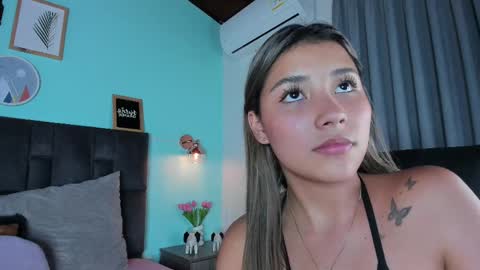 Sarah Evans online show from February 2025 11:45:01 PM