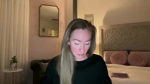Sarah online show from June 2026 03:42:01 AM