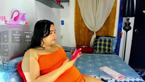  SARAHJEY     online show from December 2025 06:38:01 PM