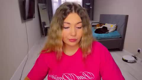 Snapshot of sarahmils chatting on February 2026 01:49:01 PM Sarah online show from February 2026 01:49:01 PM