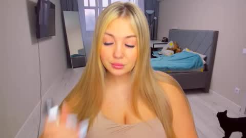 Snapshot of sarahmils chatting on March 2026 02:56:01 PM Sarah online show from March 2026 02:56:01 PM