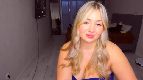 Snapshot of sarahmils chatting on March 2026 03:34:02 PM Sarah online show from March 2026 03:34:02 PM