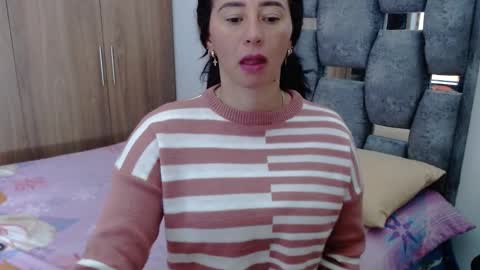 Lia online show from February 2025 12:36:01 PM