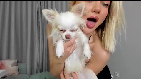 sarahphyllis online show from September 2025 06:31:02 PM