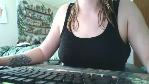 Sarah online show from July 2026 08:27:02 PM