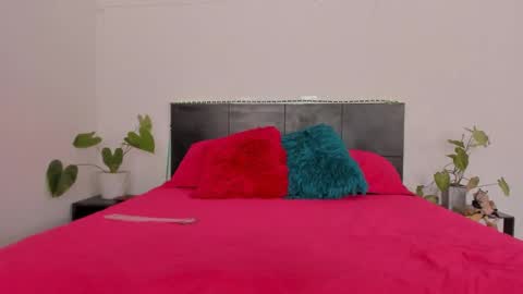 Snapshot of sarahredi chatting on January 2025 07:35:02 PM Girl next door online show from January 2025 07:35:02 PM