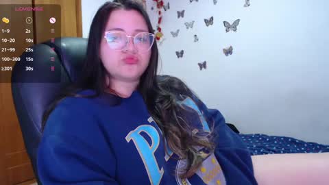 Snapshot of sarahros1 chatting on February 2025 05:05:01 AM Sarah online show from February 2025 05:05:01 AM