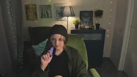 Sarah online show from May 2026 09:23:02 PM