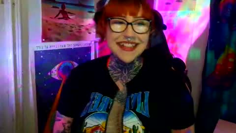 Sarah T online show from May 2026 06:54:02 AM