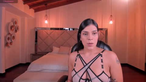 Snapshot of sarahyates chatting on September 2025 04:01:02 AM Sarah independent model online show from September 2025 04:01:02 AM