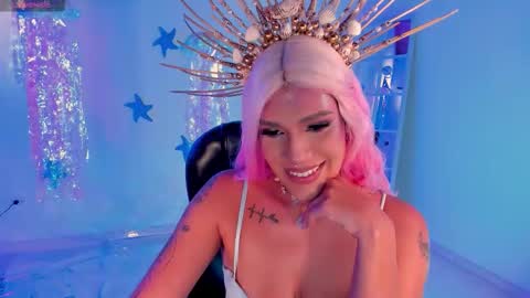 Snapshot of sarahyates chatting on October 2025 04:57:02 AM Sarah independent model online show from October 2025 04:57:02 AM