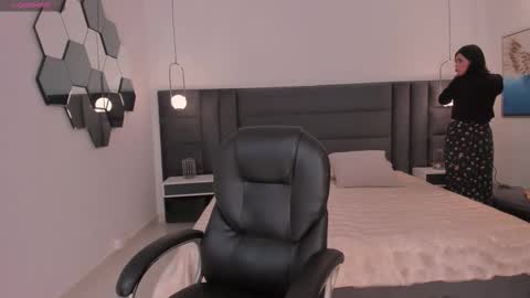 Snapshot of sarahyates chatting on November 2025 04:45:02 AM Sarah independent model online show from November 2025 04:45:02 AM