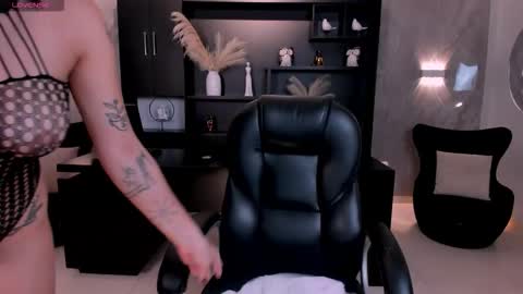 Snapshot of sarahyates chatting on January 2026 04:15:01 AM Sarah independent model online show from January 2026 04:15:01 AM