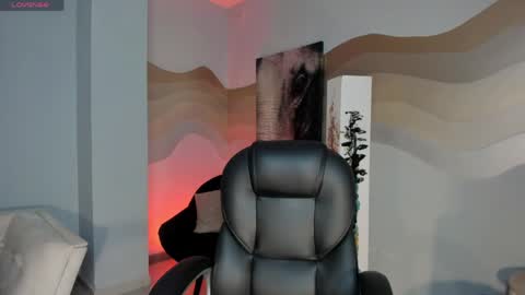 Sarah  independent model online show from May 2026 04:08:01 AM