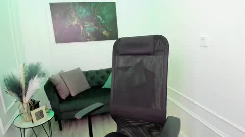 Snapshot of sarajeredi chatting on April 2026 12:05:02 PM sarajeredi online show from April 2026 12:05:02 PM