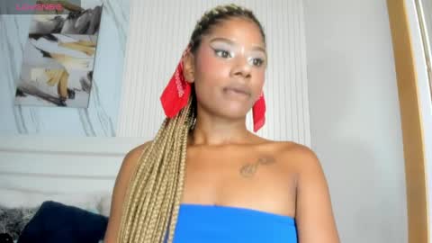 Sara Lewis online show from May 2026 11:05:02 AM