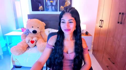 saralife69 online show from February 2025 11:31:02 AM