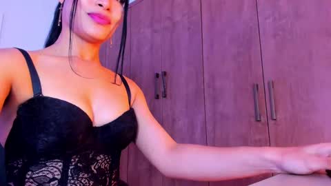 saralife69 online show from March 2025 01:19:02 PM