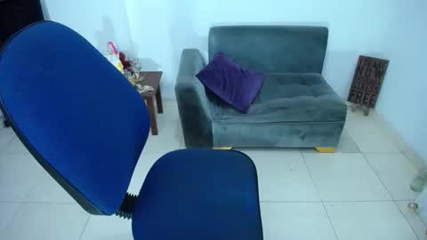 Snapshot of saralovens chatting on November 2025 11:21:02 AM Saraloves online show from November 2025 11:21:02 AM