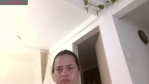 sara martinez online show from July 2026 06:15:02 PM