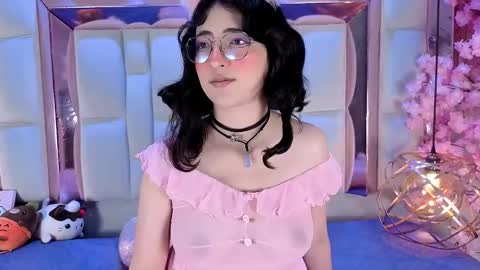 Snapshot of saramartini2 chatting on December 2025 05:57:01 AM sara online show from December 2025 05:57:01 AM