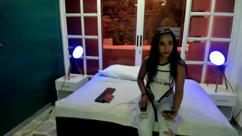 Sara online show from July 2026 08:01:01 PM