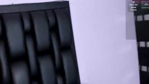  Sara  online show from November 2025 07:13:01 PM