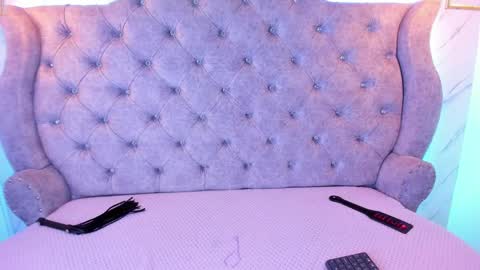   online show from December 2024 02:53:01 PM