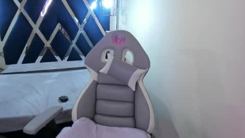   online show from February 2025 05:31:02 PM