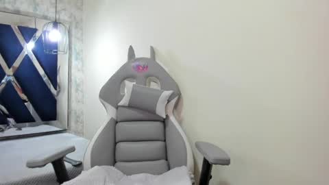   online show from March 2025 01:57:02 PM