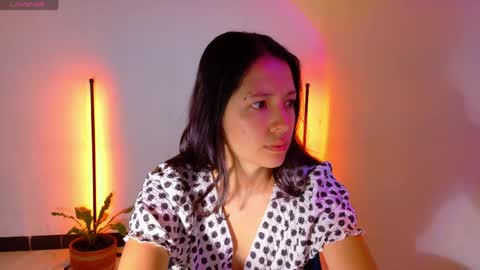 Sara online show from May 2026 12:34:01 PM