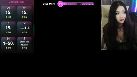 Snapshot of sarasilky chatting on July 2026 10:11:01 AM ToT online show from July 2026 10:11:01 AM
