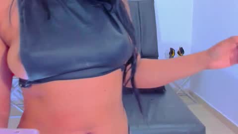 sarasofia12345 online show from May 2026 08:18:01 PM