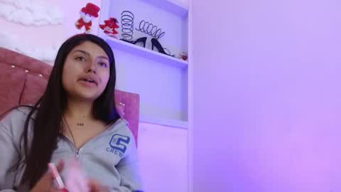 Snapshot of sarastonesx chatting on December 2024 07:41:01 AM sarastonesx online show from December 2024 07:41:01 AM