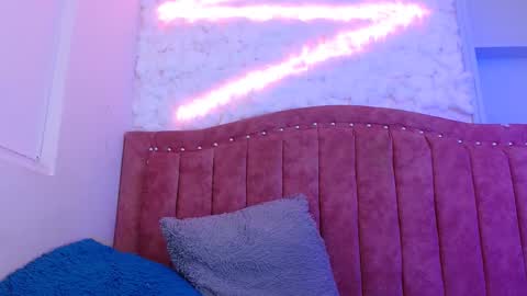 Snapshot of sarastonesx chatting on February 2025 12:18:01 AM sarastonesx online show from February 2025 12:18:01 AM