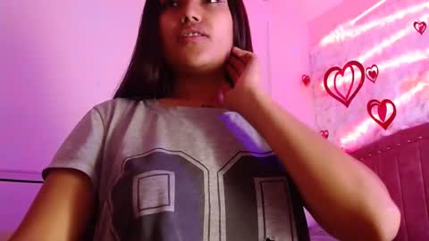 Snapshot of sarastonesx chatting on February 2025 03:01:02 AM sarastonesx online show from February 2025 03:01:02 AM