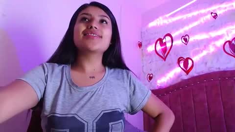 Snapshot of sarastonesx chatting on February 2025 08:29:02 AM sarastonesx online show from February 2025 08:29:02 AM