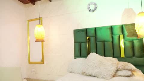 Snapshot of sarawilliamss_ chatting on March 2026 08:25:01 AM Sara W online show from March 2026 08:25:01 AM