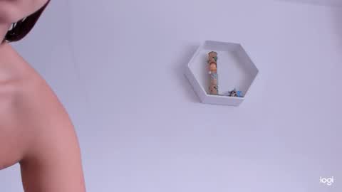 Saray  online show from January 2025 08:29:01 PM