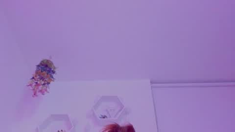 Saray  online show from October 2025 11:23:01 PM