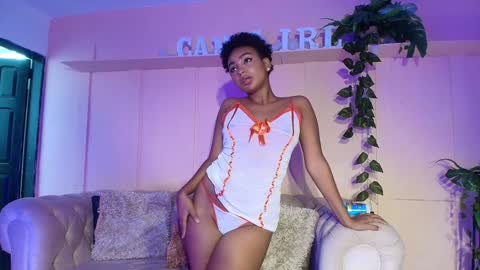 Saray Mardez online show from January 2025 03:29:01 PM