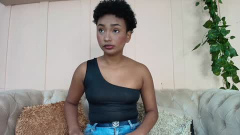 Saray Mardez online show from February 2025 12:24:02 PM